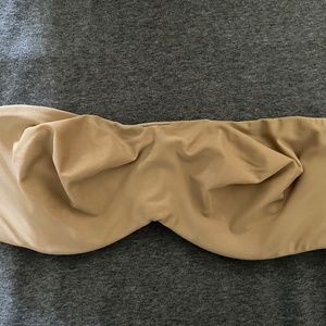 Minimizing strapless bra